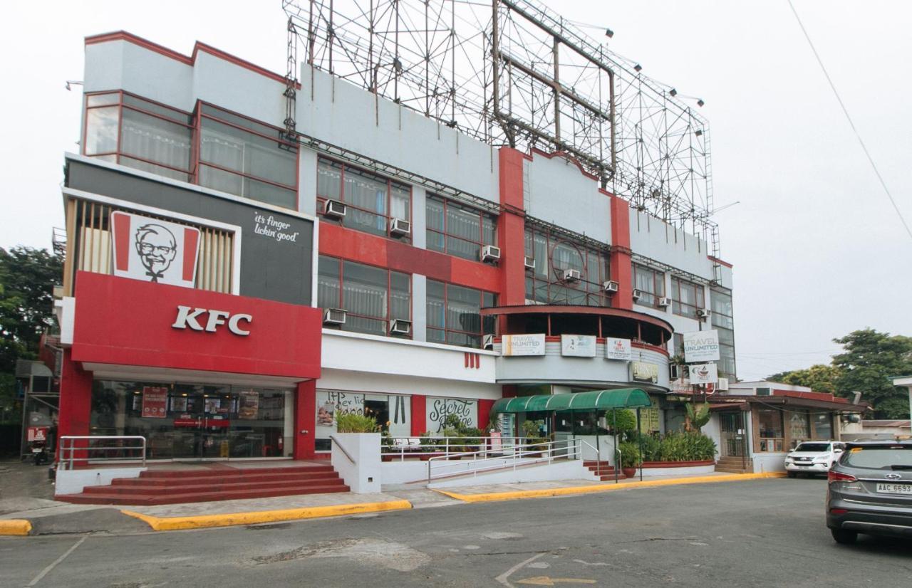 RedDoorz @ Manila Airport Hotel Paranaque City Buitenkant foto